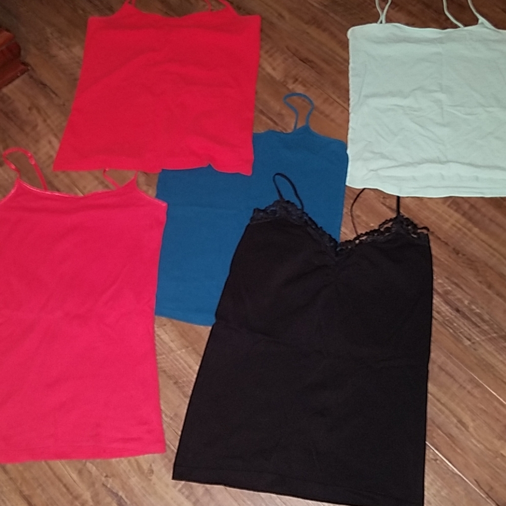 Bundle of under shirts
